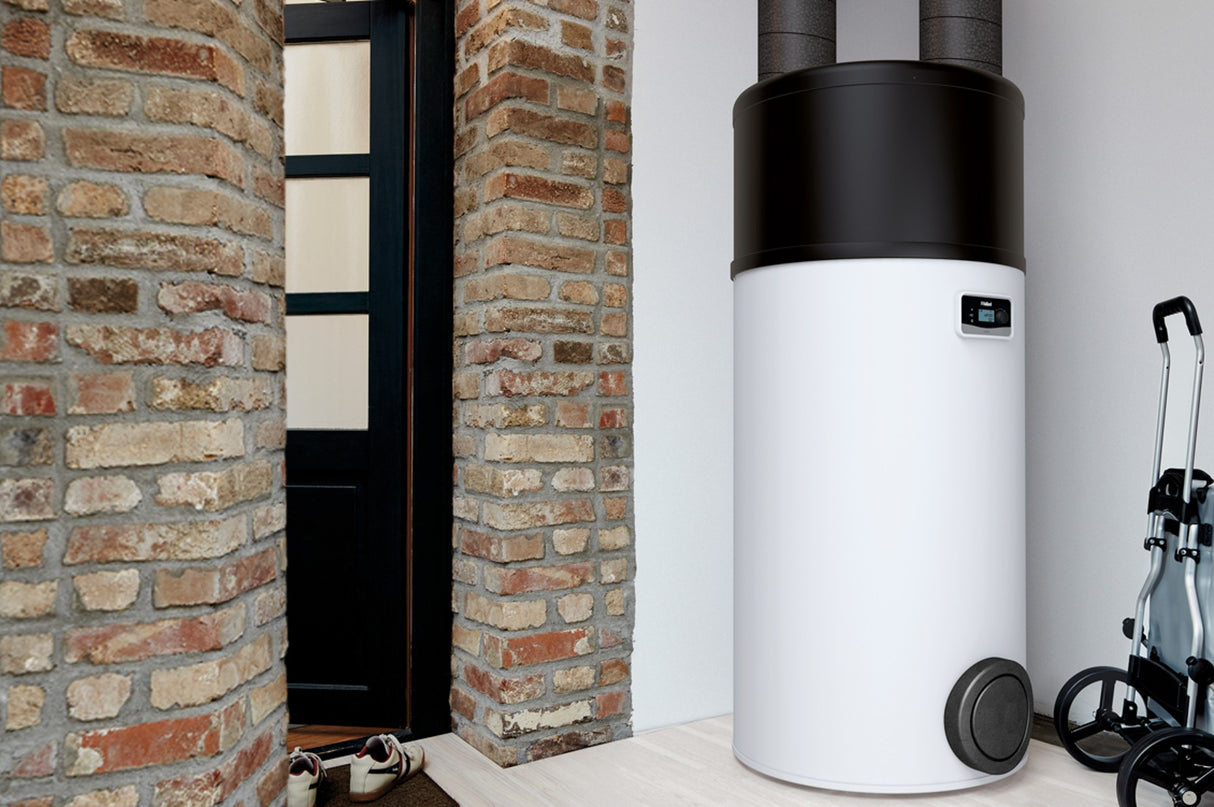 vaillant scaldacqua in pompa di calore vaillant arostor bm 2705 da 270 litri 0010026819 con serpentina gas r290 installazione a basamento