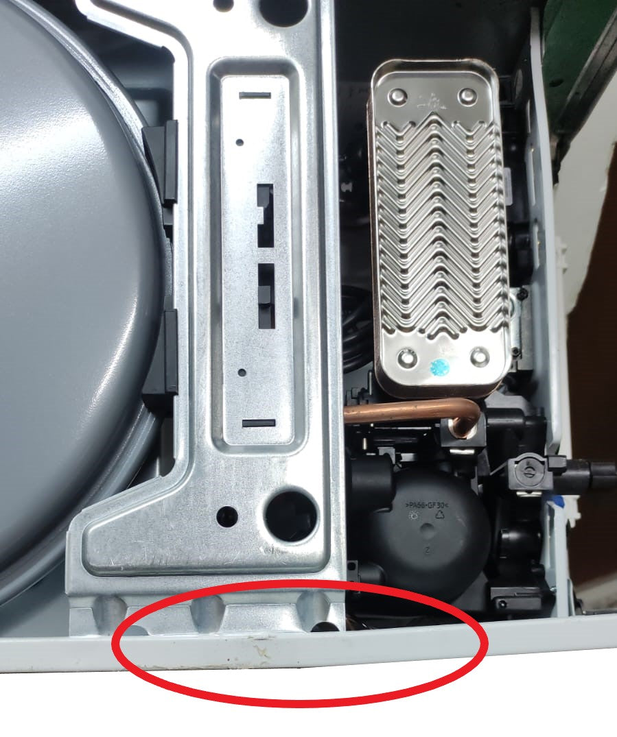 ariston area occasioni caldaia ariston modello cares x 24 cf metano low nox a camera aperta cod 3301316