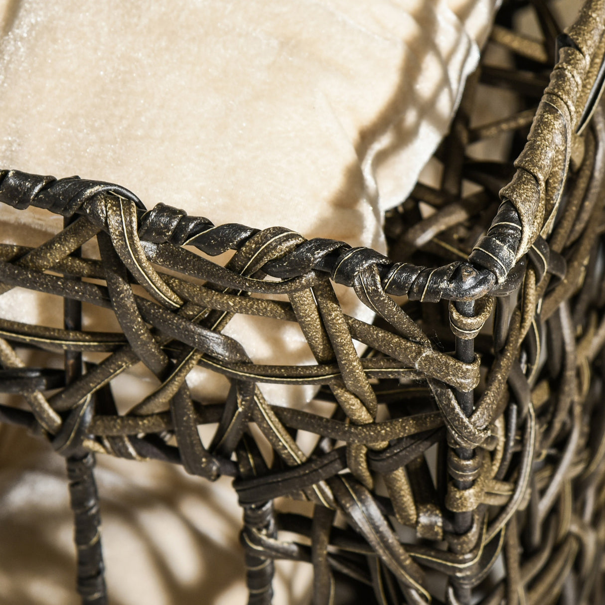 easycomfort easycomfort cuccia per gatti fino a 5kg in vimini sintetico 2 livelli con cuscini marrone scuro