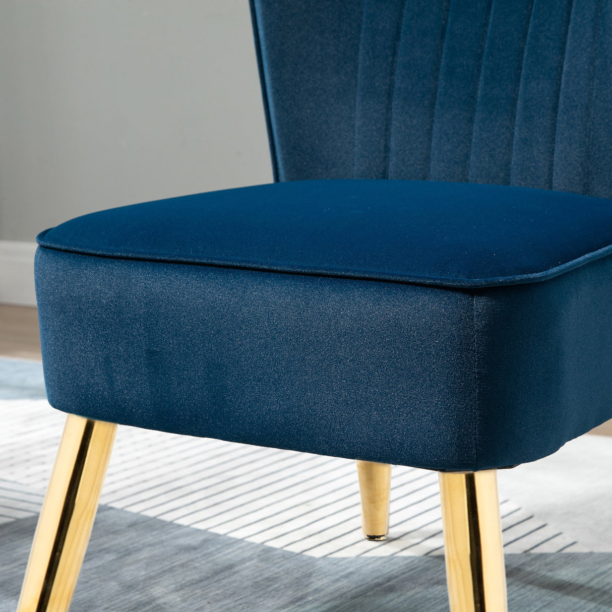 easycomfort easycomfort poltrona moderna in stile scandinavo imbottita e rivestita in tessuto vellutato 56x65 5x82 5cm blu