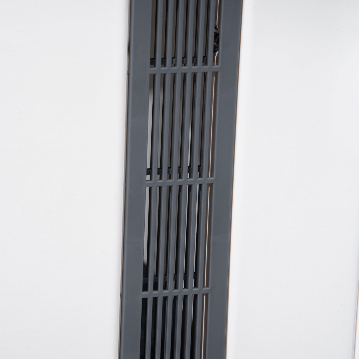 easycomfort easycomfort casetta per cani rialzata con vassoio per 2 ciotole finestre e cuscino in gommapiuma 70x64x56cm grigia e bianca