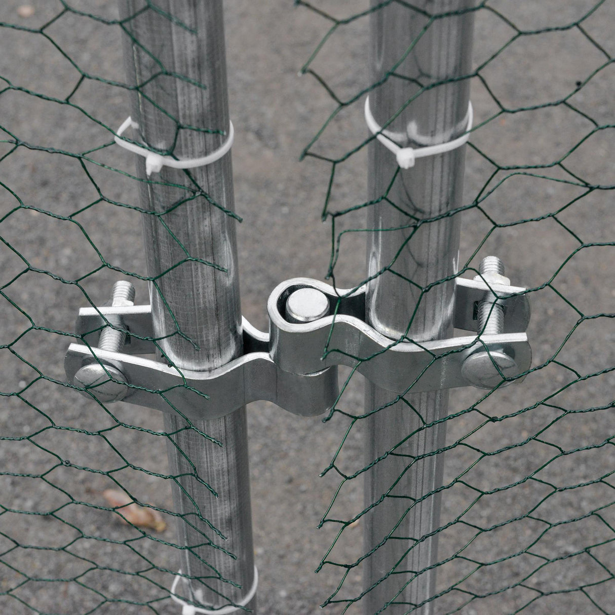 easycomfort easycomfort recinto per galline in acciaio con copertura anti uv 2 8x5 7x2m argento