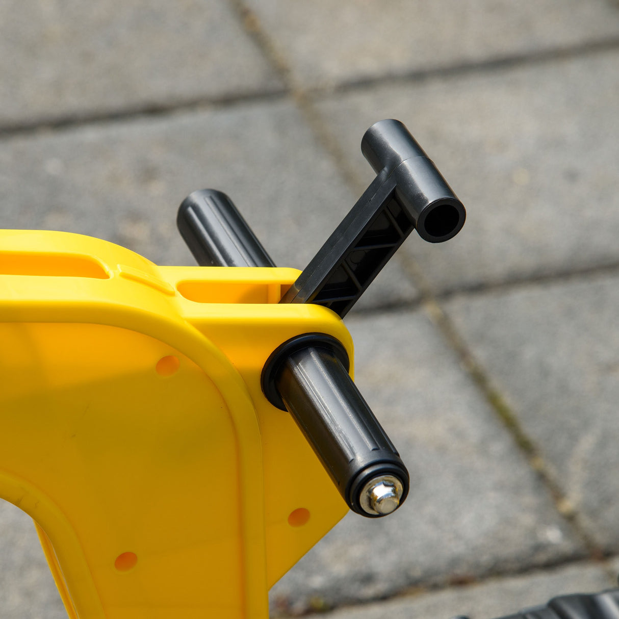 easycomfort easycomfort ruspa giocattolo a pedali con rimorchio staccabile e 6 ruote in acciaio e plastica 163x42x71 cm giallo