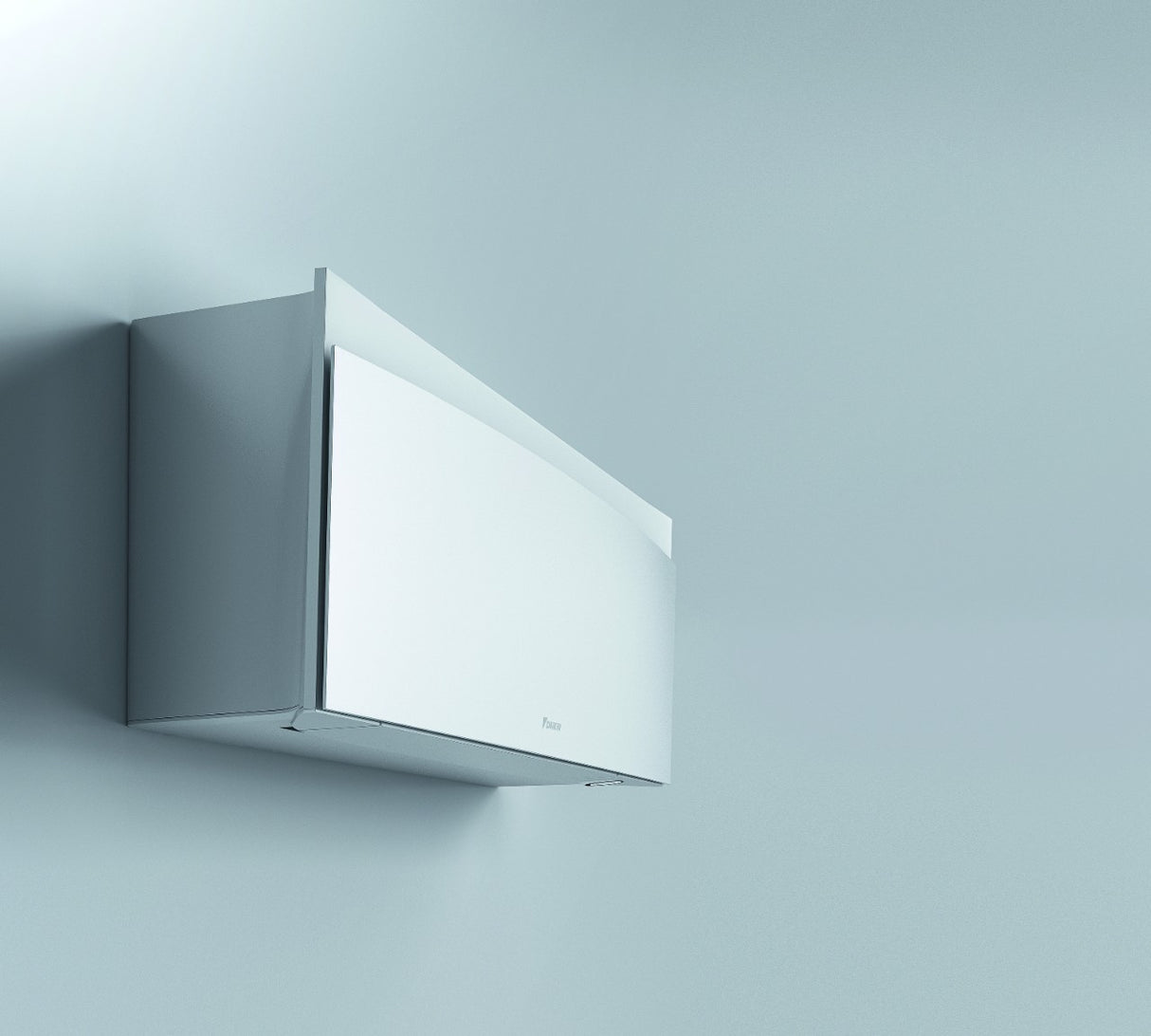 daikin climatizzatore condizionatore daikin bluevolution inverter serie emura white iii 7000 btu ftxj20aw r 32 wi fi integrato classe a garanzia italiana