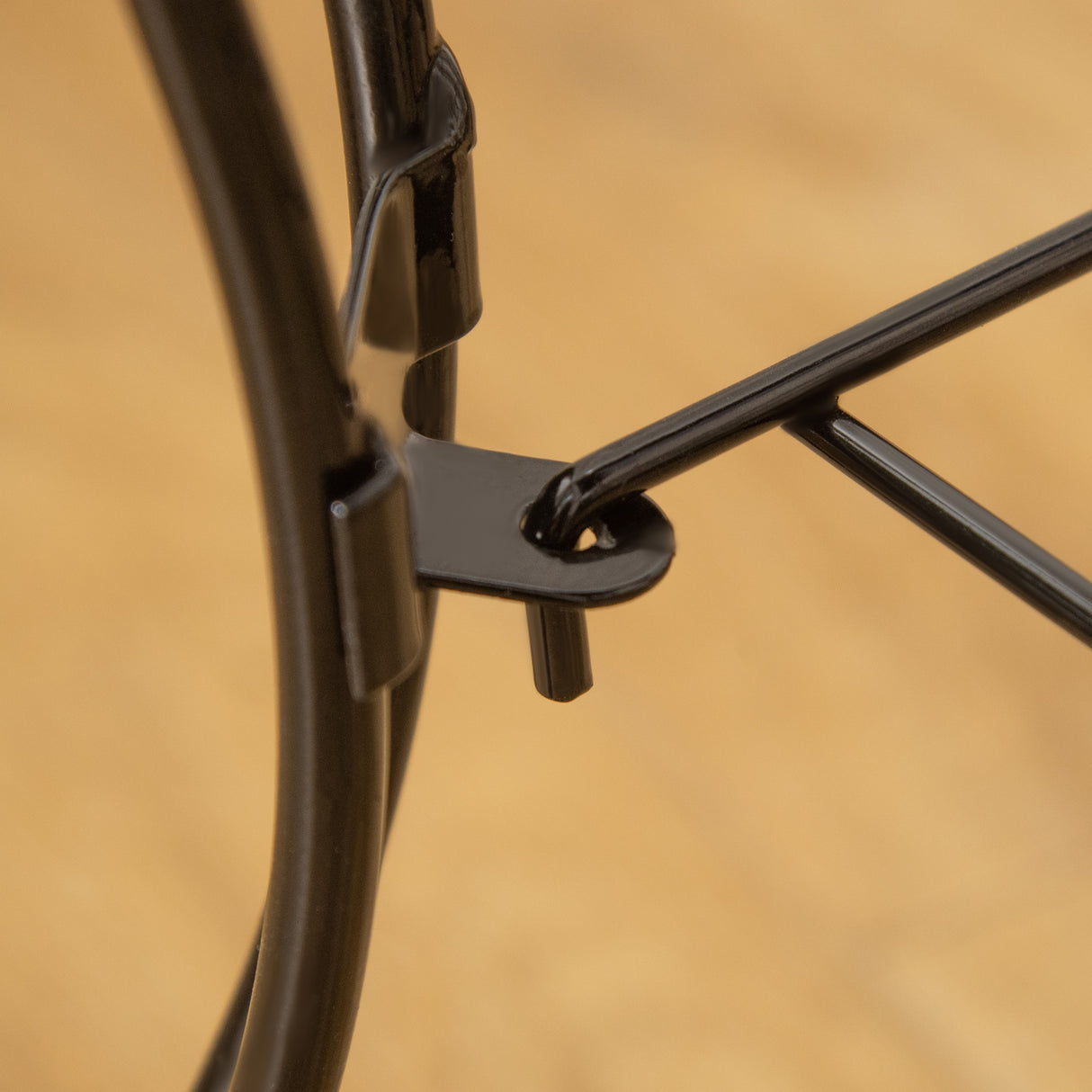 easycomfort easycomfort gabbia per uccelli da interni in acciaio e legno con vassoio 4 ruote e trespolo 50x49x137cm