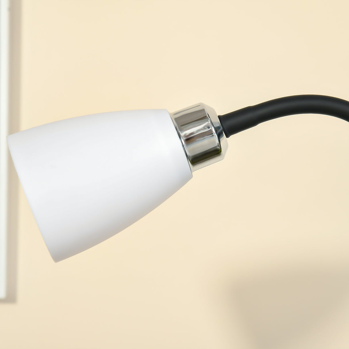 easycomfort easycomfort lampada da terra moderna con luce da lettura regolabile in metallo 42x24x178cm nero