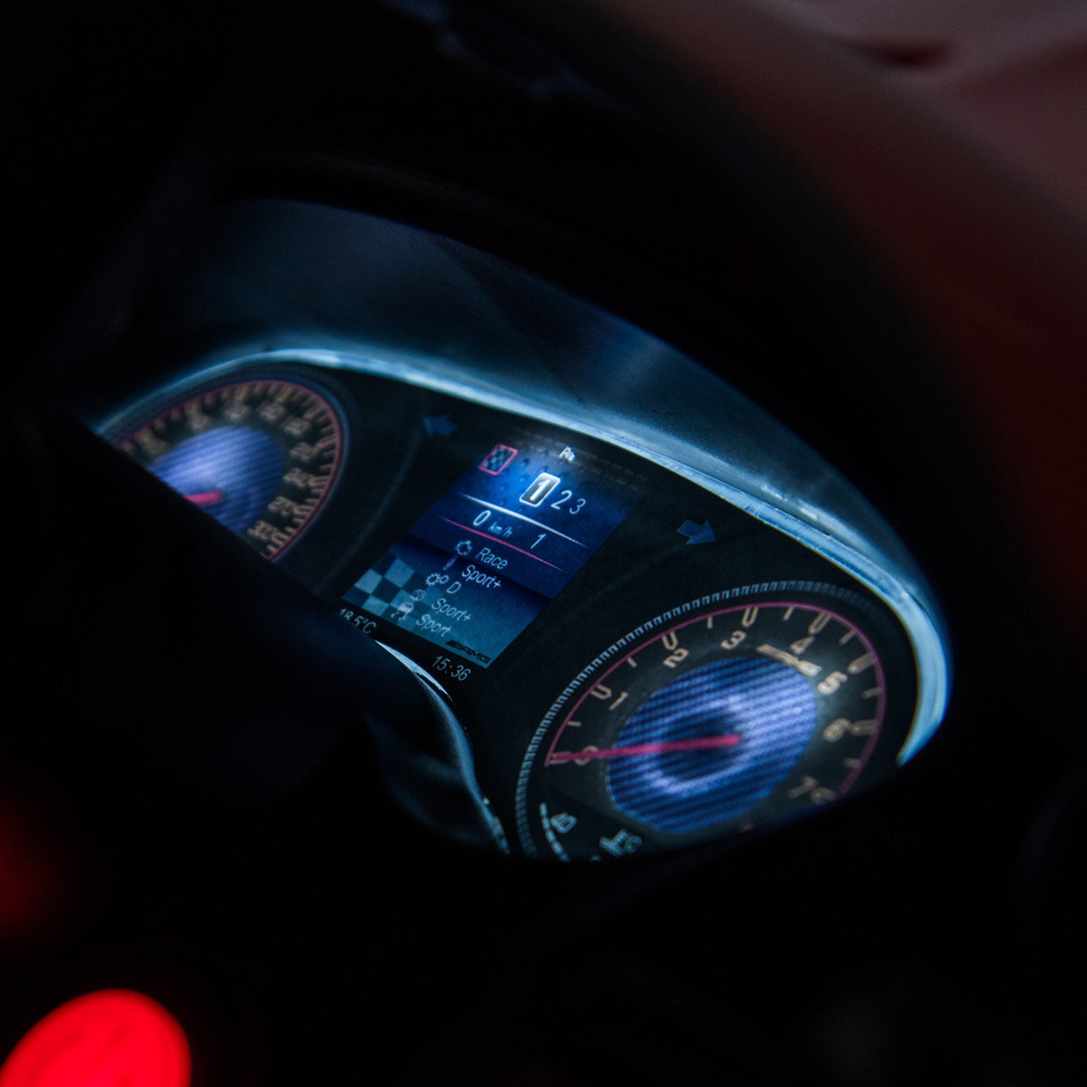 easycomfort easycomfort macchinina per bambini elettrica 12v con licenza mercedes amg gtr velocita 3 5kmh 105x58x45 cm rosso