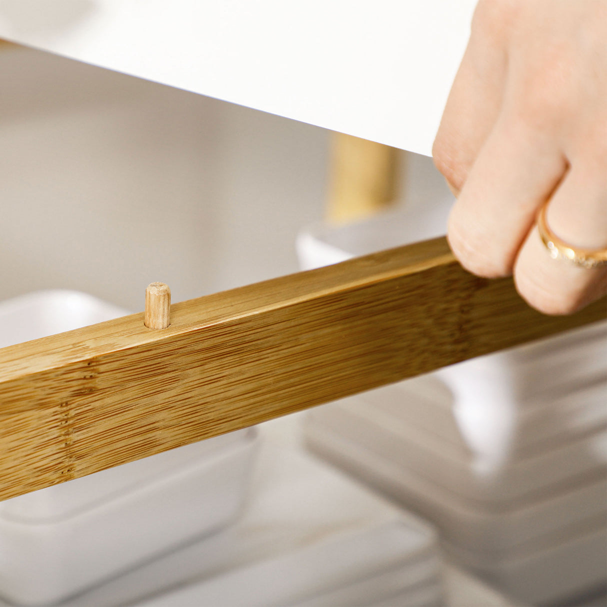 easycomfort easycomfort mobile con scaffali in bambu e mdf con vassoio removibile 42 8x33x70cm bianco e color legno