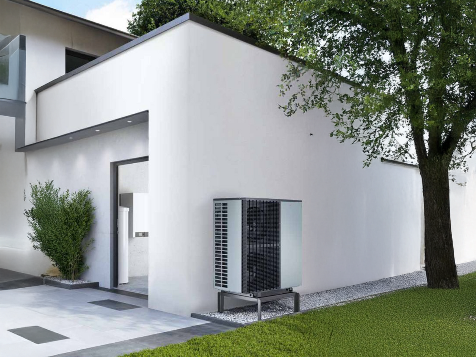 Raffrescamento estivo con efficienza: il ruolo delle pompe di calore aria-aria e aria-acqua