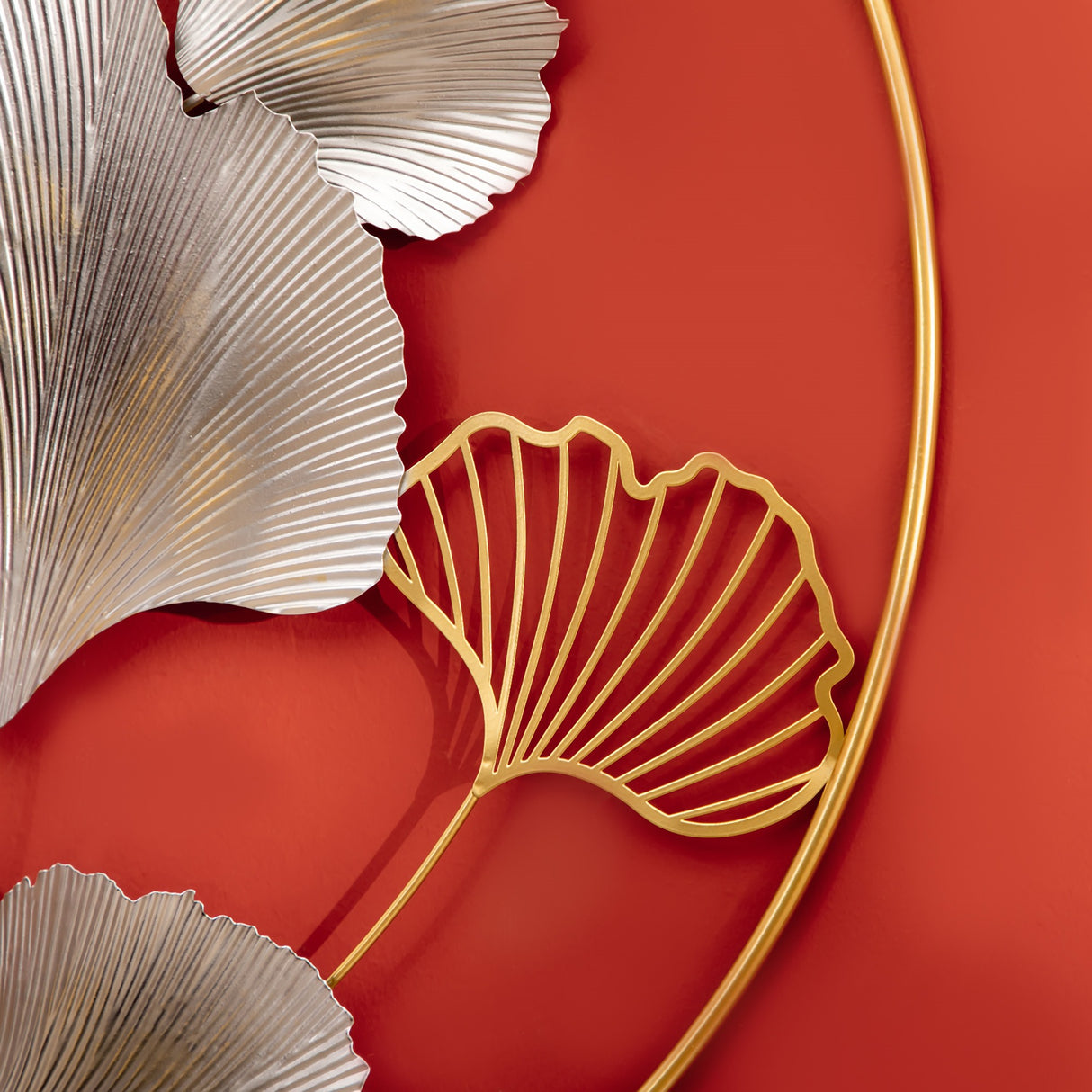 easycomfort easycomfort decorazione murale 3d in metallo wall art dorata con ginkgo in due cornici rotonde 138x70 cm oro e argento