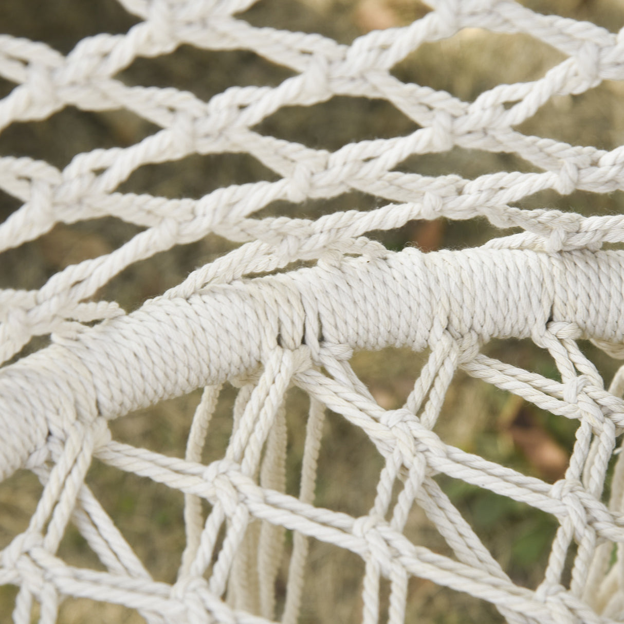 easycomfort easycomfort sedia sospesa in poliestere e macrame per interni ed esterni crema