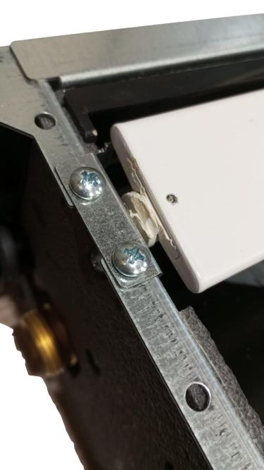 riello area occasioni 2756 ventilconvettore fan coil a parete riello design wall 17 con telecomando 20186361 165 kw