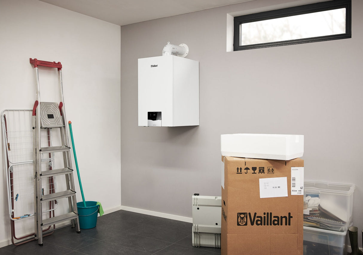 vaillant caldaia a condensazione vaillant ecotec plus vmi 30 cs1 5 con bollitore 0010025187 metano gpl low nox completa di kit scarico fumi
