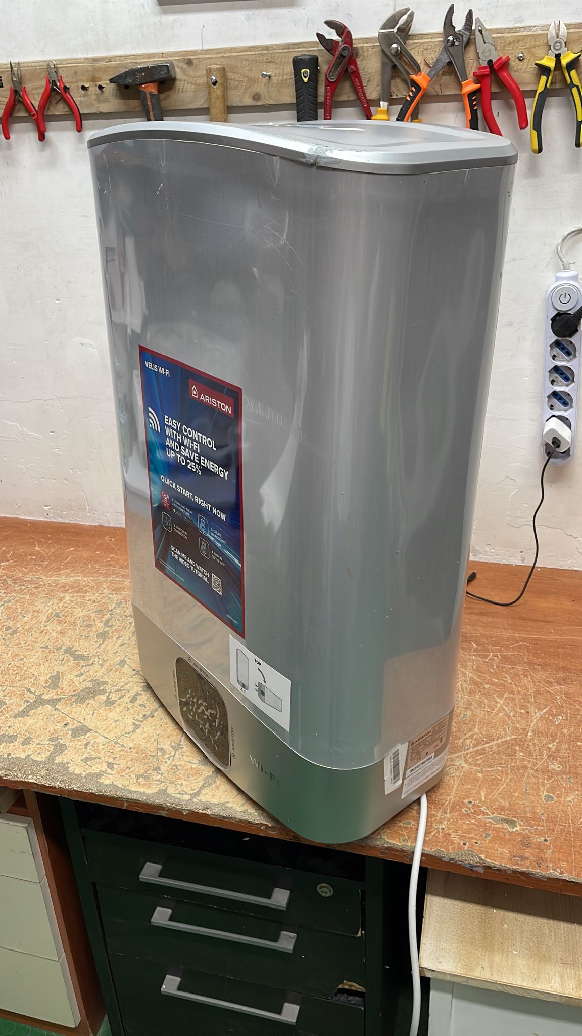 ariston area occasioni scaldabagno elettrico ad accumulo ariston velis vls wi fi 50 litri 3626427