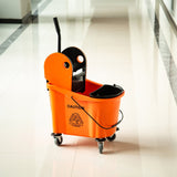 easycomfort easycomfort carrello secchio lavapavimenti da 36l con strizzatore pressa arancione ean 8054144137384