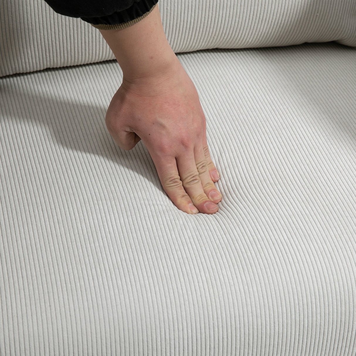 easycomfort easycomfort poltroncina in velluto a coste con gambe in acciaio e cuscino posteriore 73x74x82cm grigio