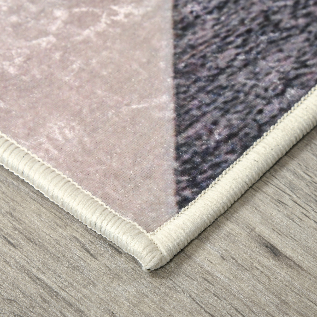 easycomfort easycomfort tappeto moderno pelo corto con triangoli in poliestere per interni 200x140cm grigio nero e bianco